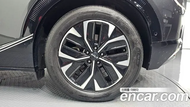 Kia EV6 Long Range — Фото автомобиля 16