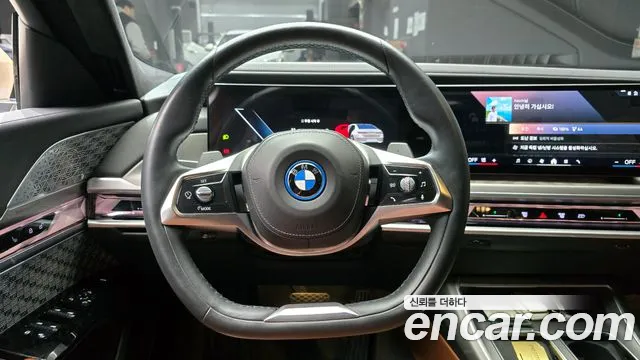 BMW 7-Series 7 серия (G70) — Фото автомобиля 13