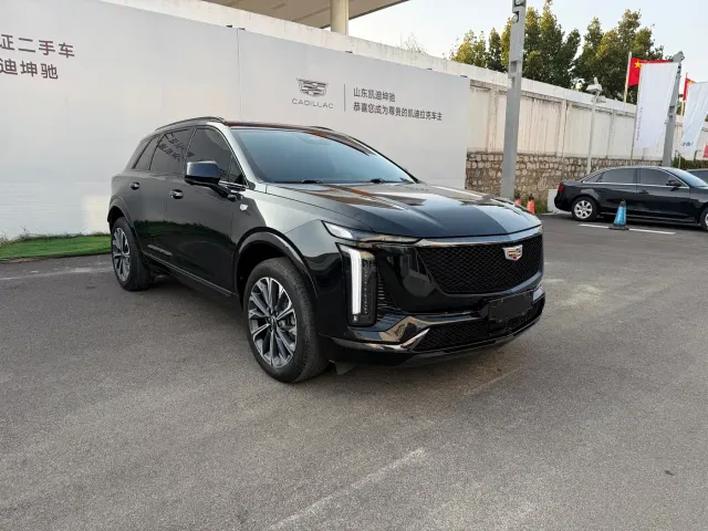 Cadillac XT5 — Фото автомобиля 20
