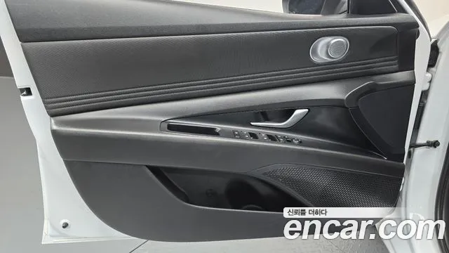 Hyundai Avante CN7 — Фото автомобиля 24