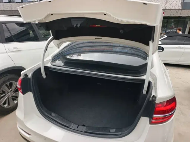 Ford Mondeo — Фото автомобиля 18