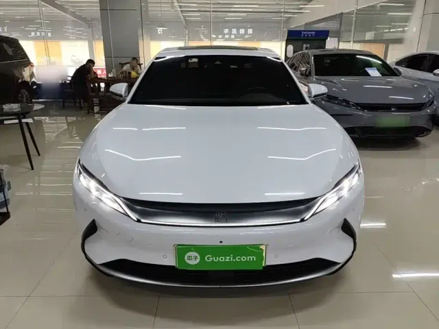 BYD Han — Фото автомобиля 2