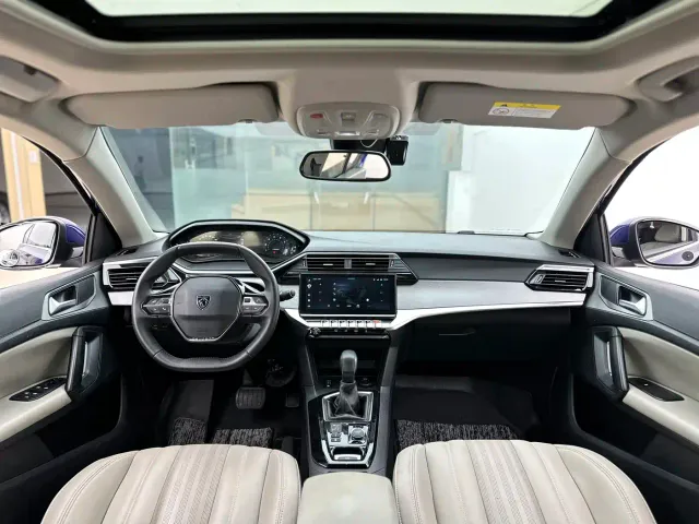Peugeot 408 — Фото автомобиля 9