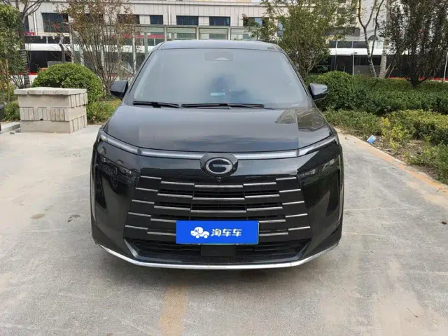 GAC Trumpchi E8 — Фото автомобиля 2