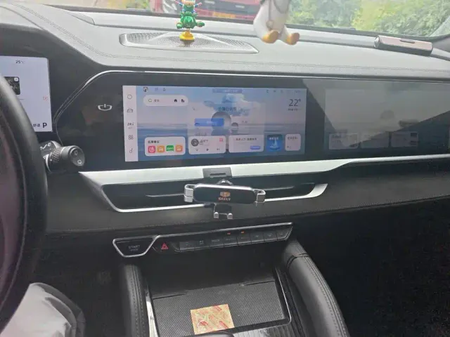 Geely Xingyue L — Фото автомобиля 13