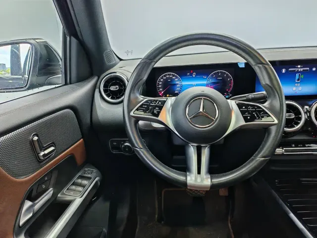Mercedes-Benz GLB-Class — Фото автомобиля 9