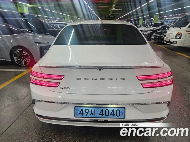 Genesis G80 RG3 — Фото автомобиля 2