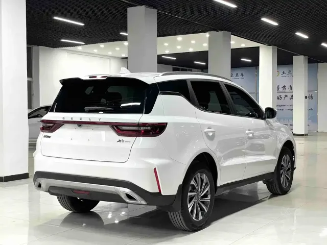 Geely Vision X6 — Фото автомобиля 4