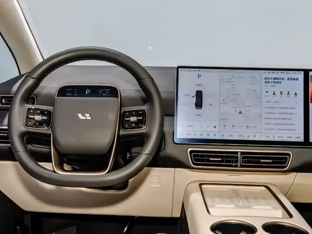 Li Auto MEGA — Фото автомобиля 29