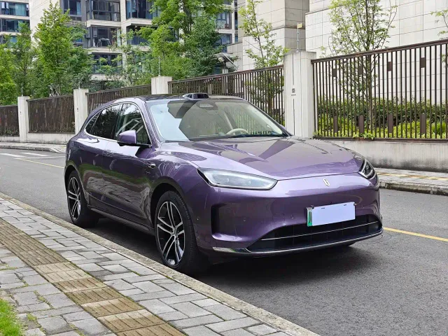 Aito M5 — Фото автомобиля 3