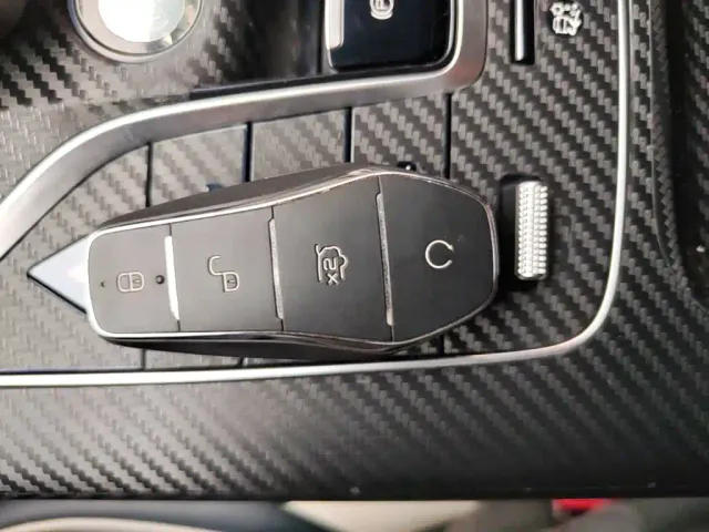 BYD Qin PLUS — Фото автомобиля 8