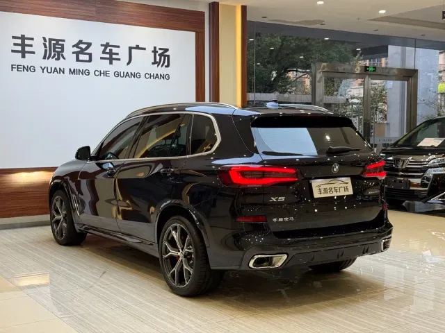 BMW X5 — Фото автомобиля 20