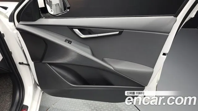 Kia Niro The All New Niro Prestige — Фото автомобиля 24