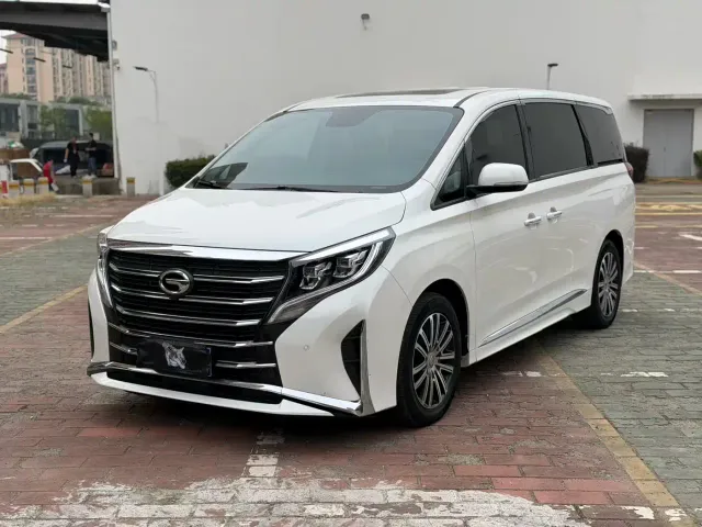 Фотография автомобиля — GAC Trumpchi M8