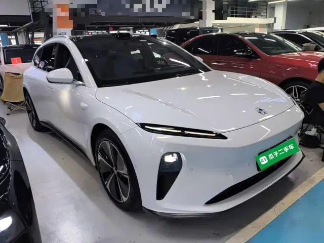 Nio ET5 Touring — Фото автомобиля 3