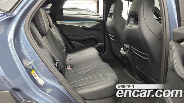 BYD Sealion 7 — Фото автомобиля 12