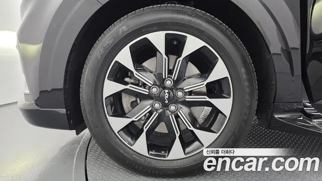 Kia Canival Carnival 4 поколение Дизель 7 мест Hi-Limousine — Фото автомобиля 5