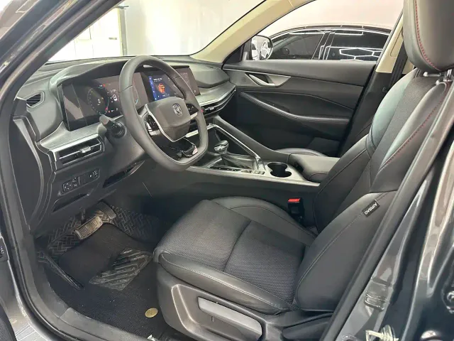 Changan CS35 Plus — Фото автомобиля 8