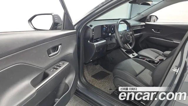 Hyundai Kona SX2 — Фото автомобиля 14