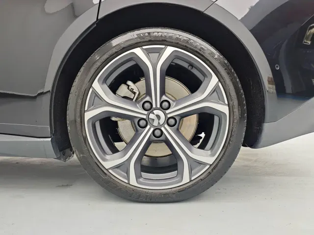 Nio ET5 Touring — Фото автомобиля 16