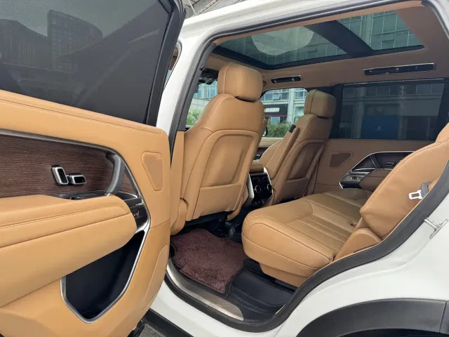 Land Rover Range Rover — Фото автомобиля 5