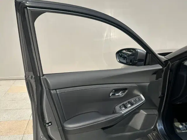 Nissan Sylphy — Фото автомобиля 11