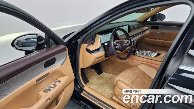 Genesis G90 Бензин 3.5 турбо AWD — Фото автомобиля 10