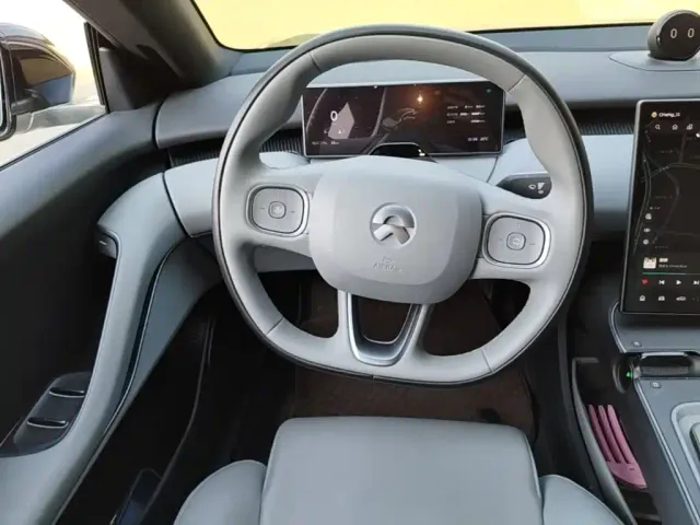 Nio ET5 Touring — Фото автомобиля 10