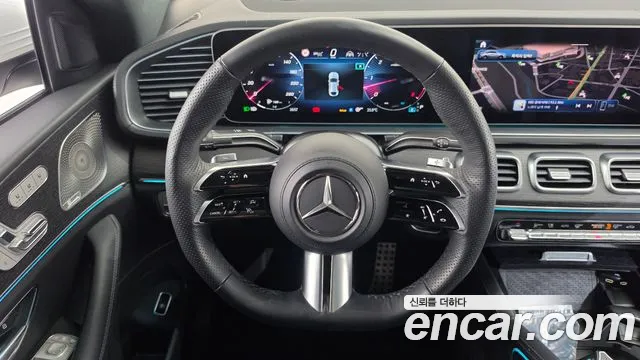 Mercedes-Benz GLE-Class — Фото автомобиля 19