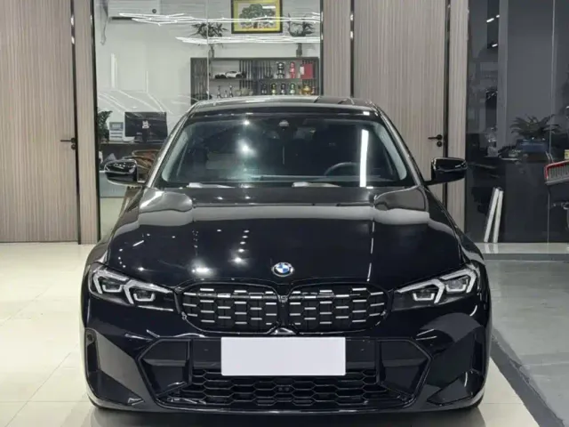 BMW 3 Series — Фото автомобиля 2