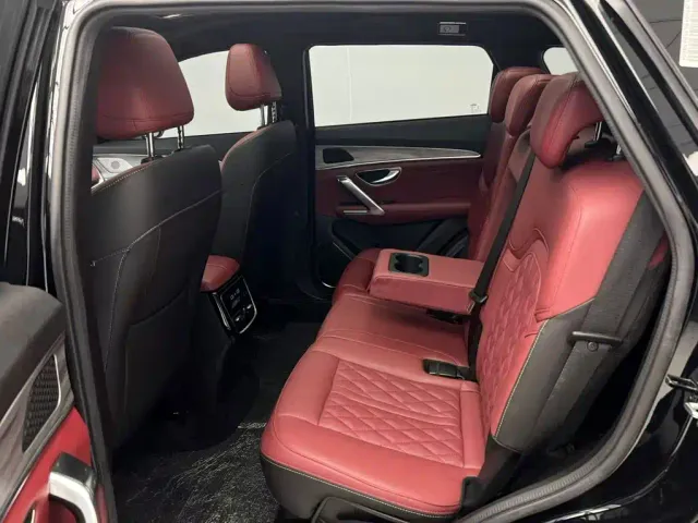 Jetour X70 Plus — Фото автомобиля 16