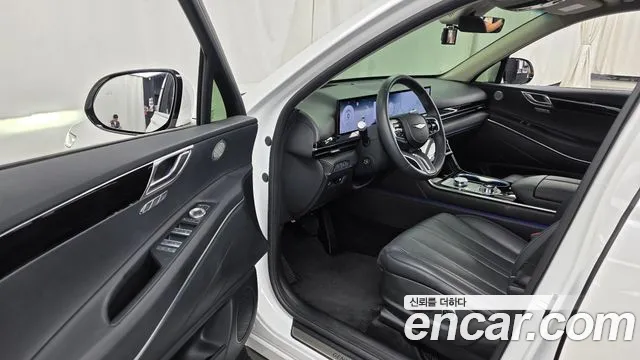 Genesis GV80 2.5T Бензин AWD — Фото автомобиля 9