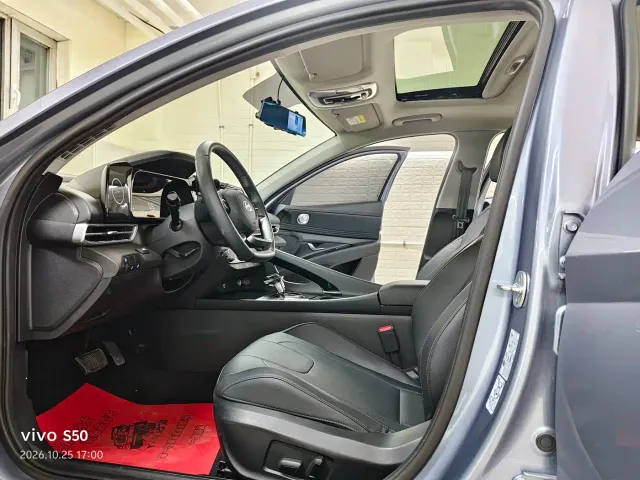 Hyundai Elantra — Фото автомобиля 7
