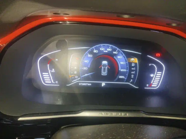 Dongfeng Fengshen AX7 — Фото автомобиля 7