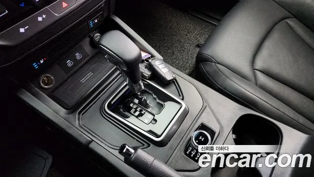 KG_Mobility_Ssangyong Rexton Новый Rexton Sport Дизель 2.2 4WD — Фото автомобиля 9
