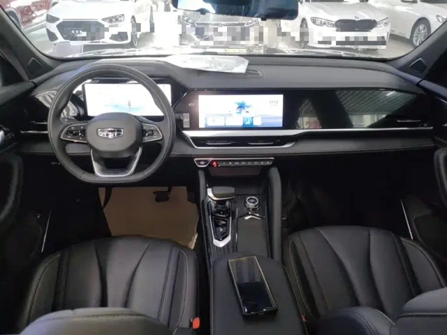 Geely Xingyue L — Фото автомобиля 9