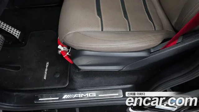Mercedes-Benz G-Class — Фото автомобиля 30