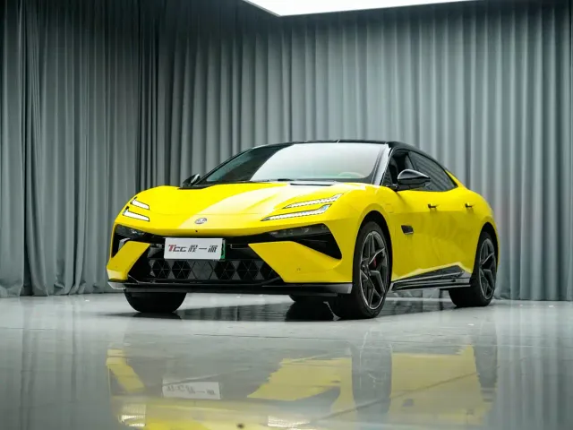Lotus Emeya — Фото автомобиля 2