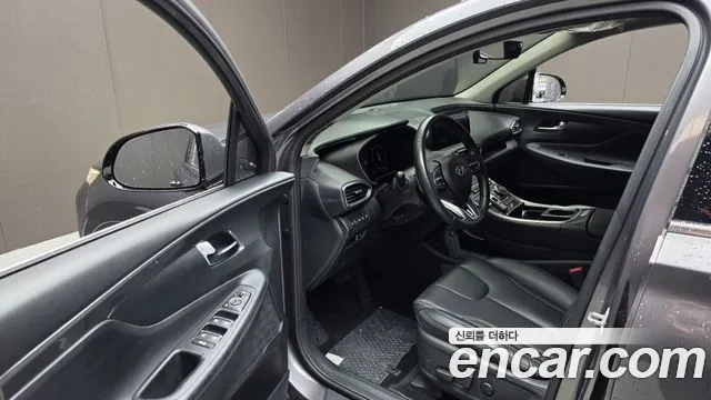 Hyundai Santafe — Фото автомобиля 10