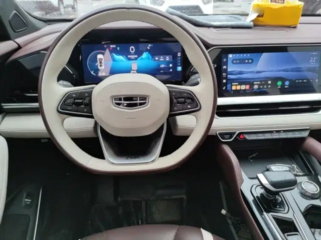 Geely Xingyue L — Фото автомобиля 10