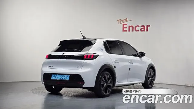Peugeot 208 e-208 2nd Gen — Фото автомобиля 2