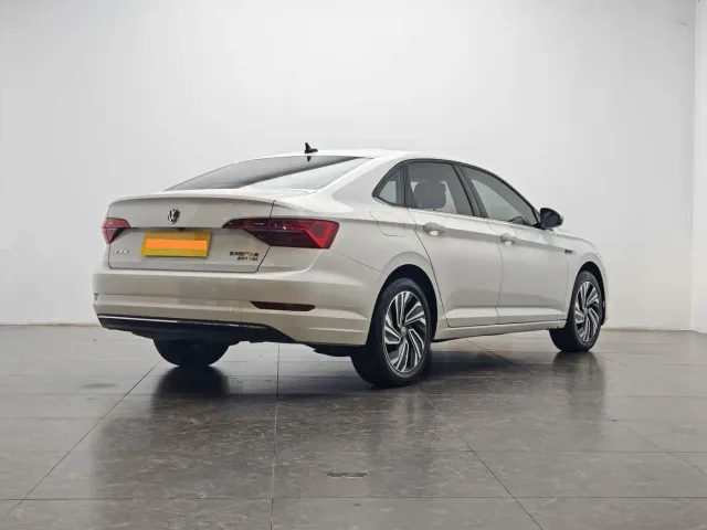 Volkswagen Sagitar — Фото автомобиля 3