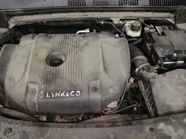 Lynk & Co 03 — Фото автомобиля 3