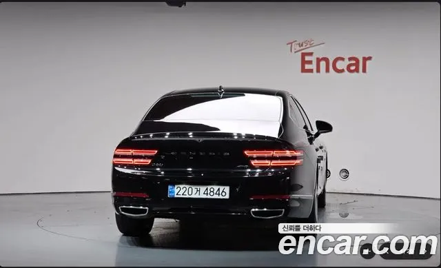 Genesis G80 Бензин 2.5 турбо AWD — Фото автомобиля 4