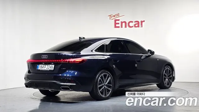 Audi A5 40 TFSI quattro S Line — Фото автомобиля 2