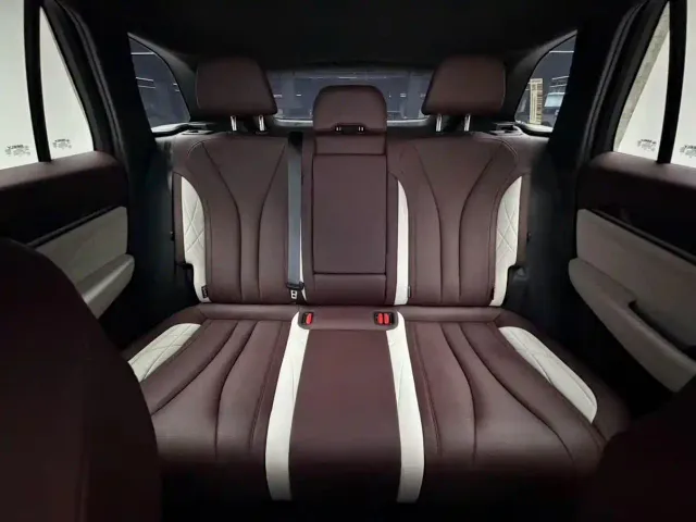 Geely Xingyue L — Фото автомобиля 11