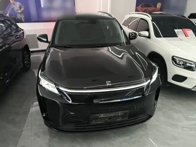 Landian E5 PLUS — Фото автомобиля 2