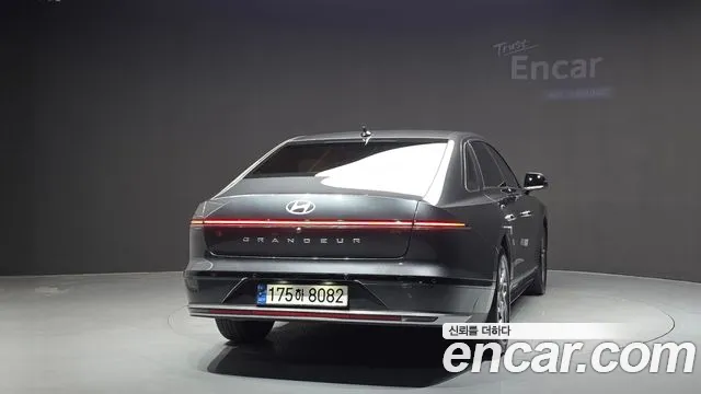 Hyundai Grandeur GN7 — Фото автомобиля 4