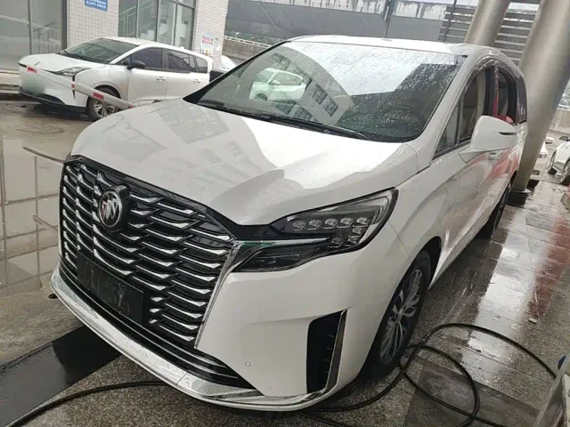 Фотография автомобиля — Buick GL8