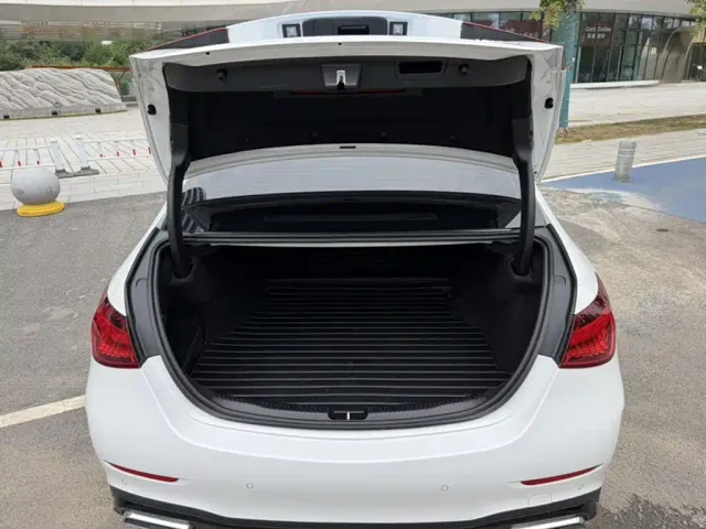 Mercedes-Benz C-Class — Фото автомобиля 19